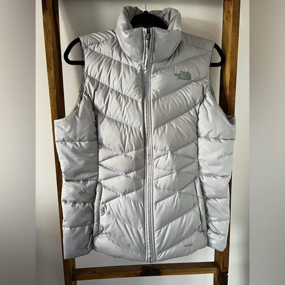 The North Face 550 Puffer Vest